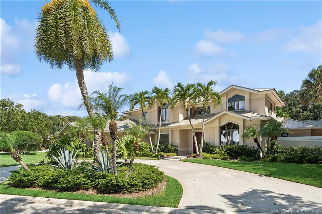 Stuart, Florida 34996, United States, 5 Bedrooms Bedrooms, ,5 BathroomsBathrooms,Residential,Pending,55466