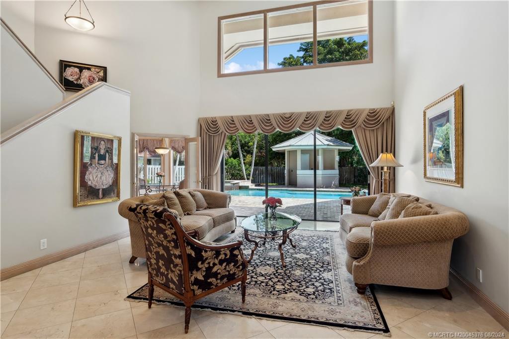 Stuart, Florida 34996, United States, 5 Bedrooms Bedrooms, ,5 BathroomsBathrooms,Residential,Pending,55466