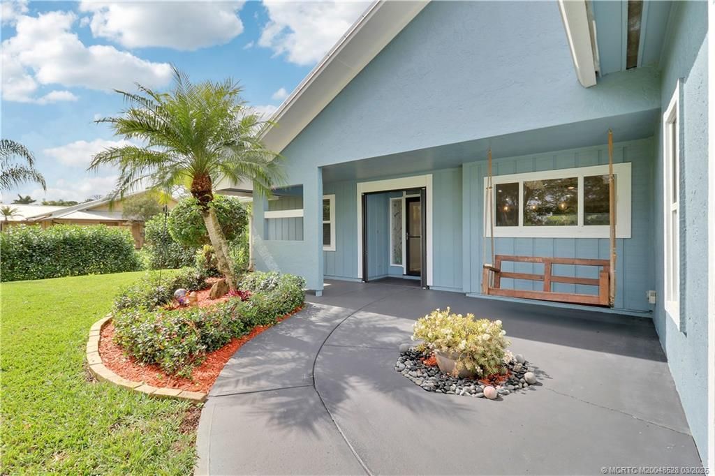 Photo of 5266 SW Leeward Lane, Palm City, FL 34990 (MLS # M20048528)