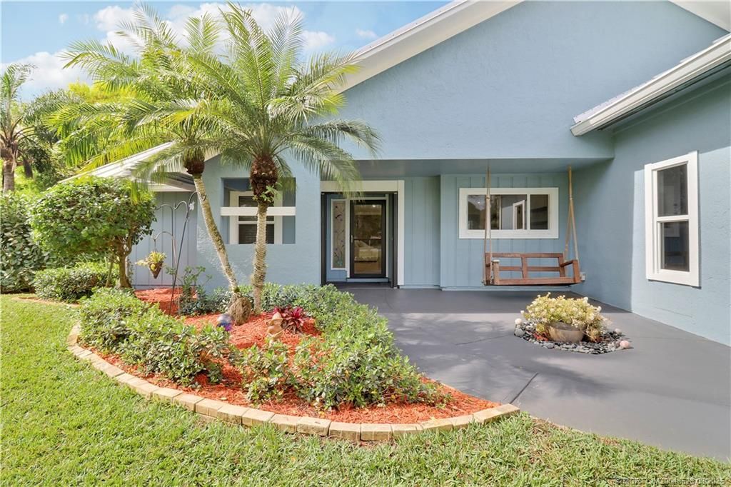 Photo of 5266 SW Leeward Lane, Palm City, FL 34990 (MLS # M20048528)