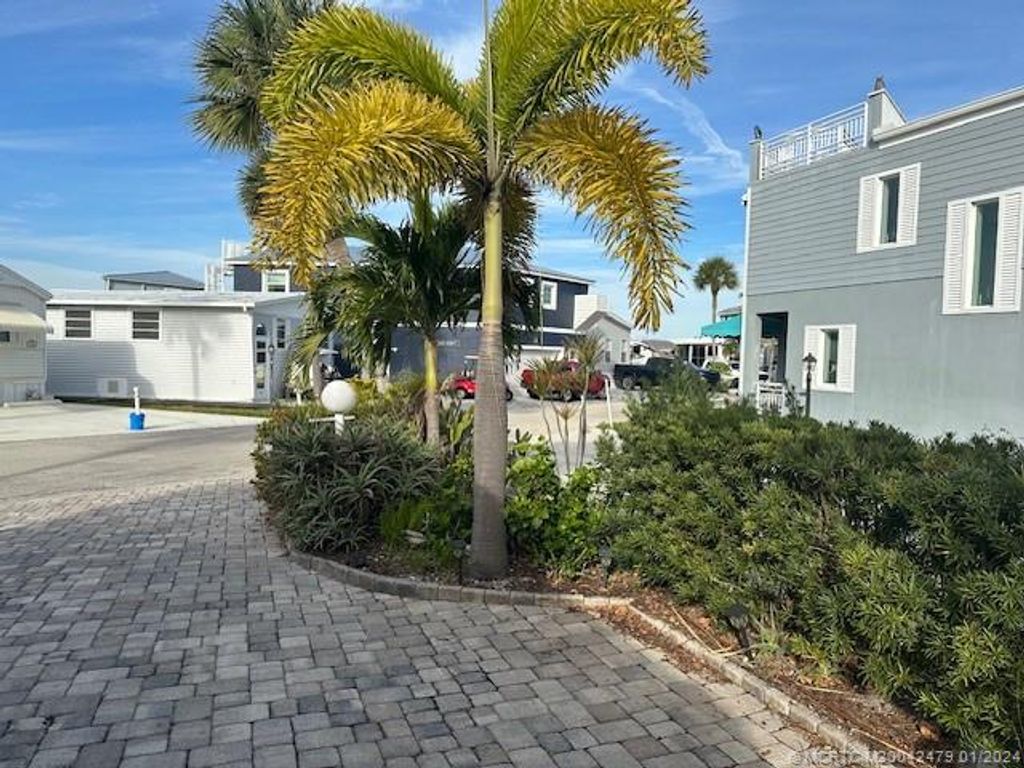 Photo of 543 Nettles Boulevard, Jensen Beach, FL 34957 (MLS # M20042479)