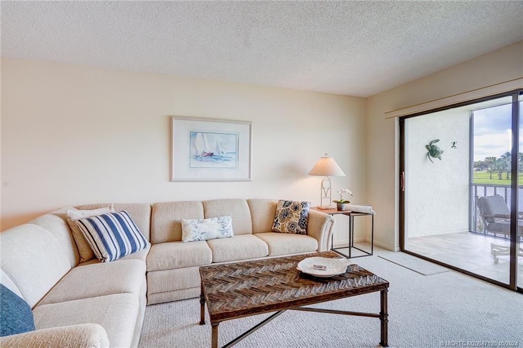 Stuart, Florida 34996, United States, 2 Bedrooms Bedrooms, ,2 BathroomsBathrooms,Residential,Active,40124