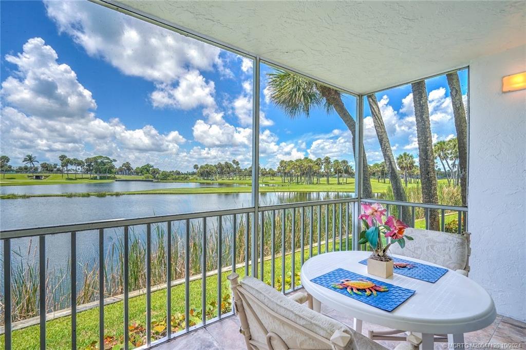 Stuart, Florida 34996, United States, 2 Bedrooms Bedrooms, ,2 BathroomsBathrooms,Residential,Active,40124