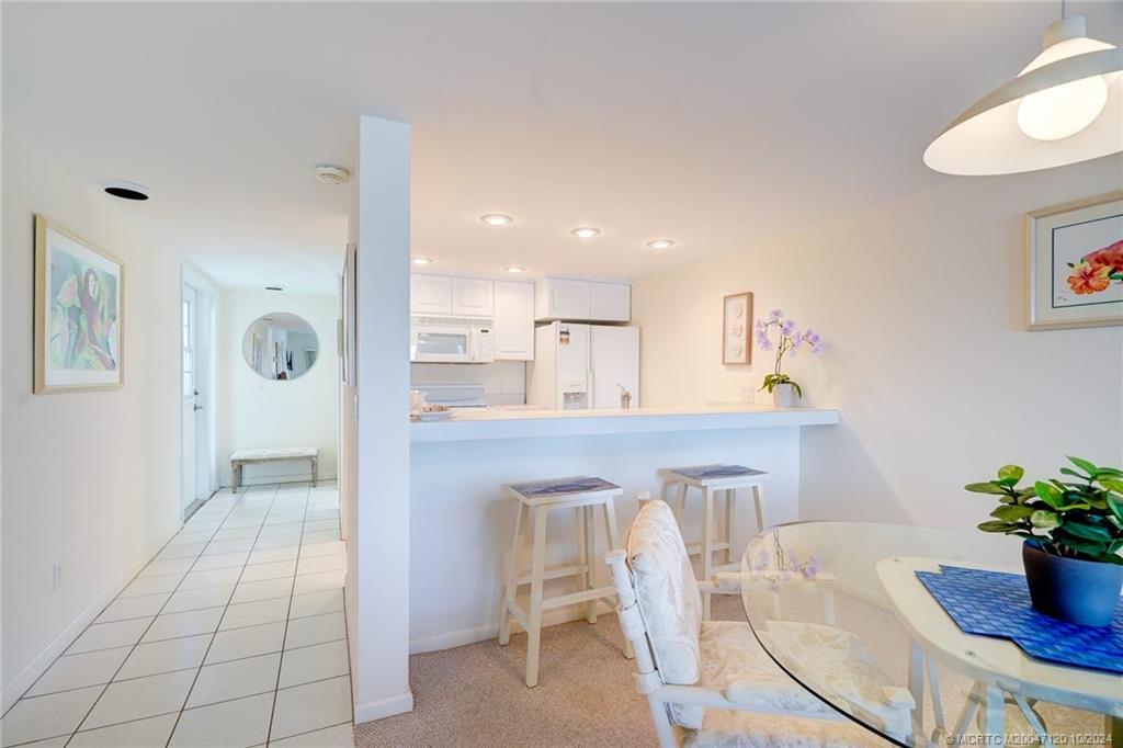 Stuart, Florida 34996, United States, 2 Bedrooms Bedrooms, ,2 BathroomsBathrooms,Residential,Active,40124