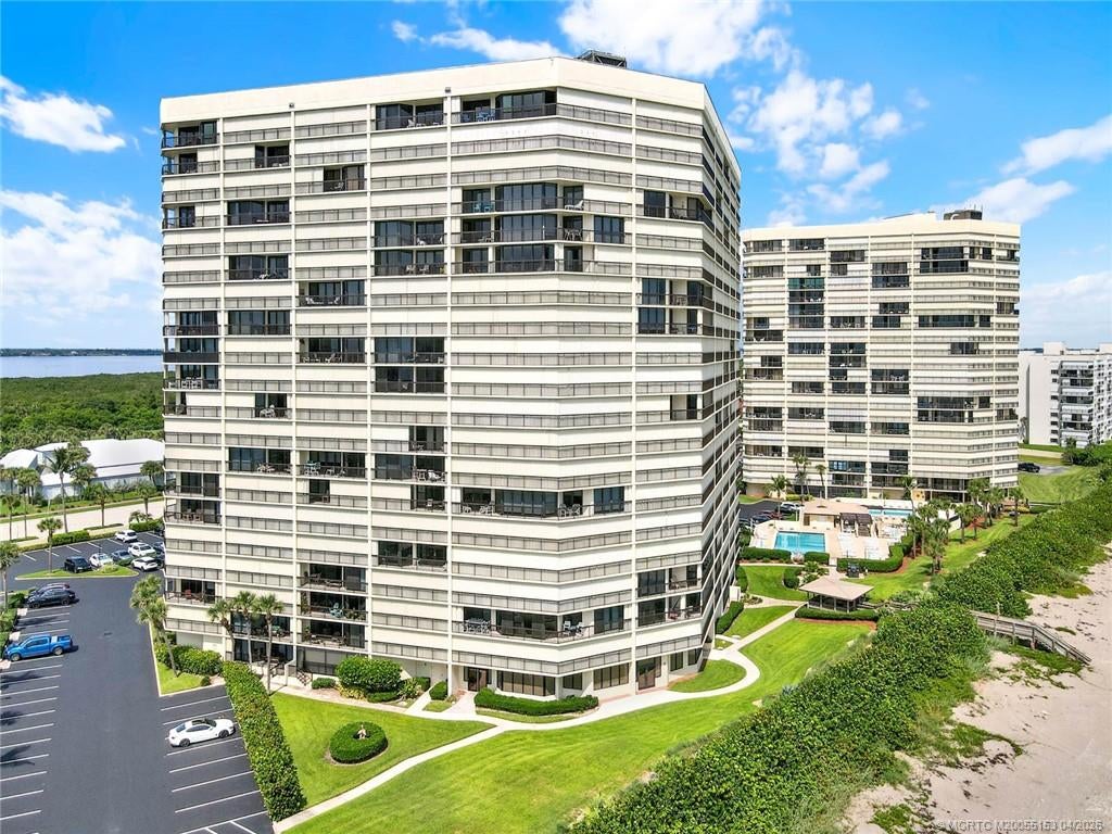 9550 S Ocean Drive 609