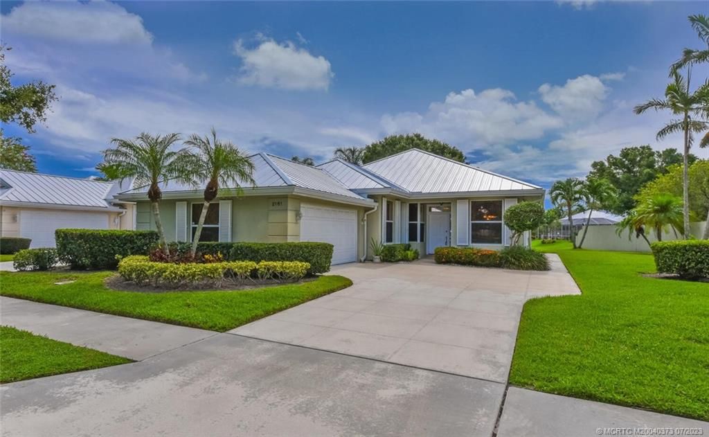 Photo of 2161 SW Mayflower Drive, Palm City, FL 34990 (MLS # M20040373)
