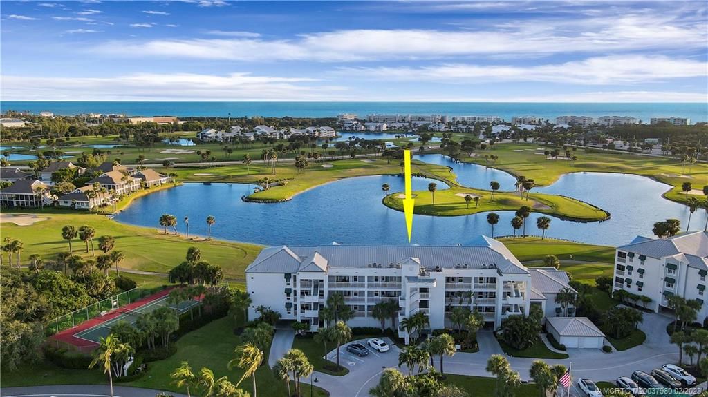 Photo of 185 NE Edgewater Drive #5104, Stuart, FL 34996 (MLS # M20037980)