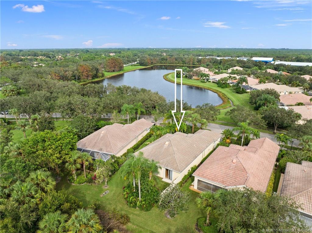 Hobe Sound, Florida 33455, United States, 3 Bedrooms Bedrooms, ,2 BathroomsBathrooms,Residential,Pending,39221