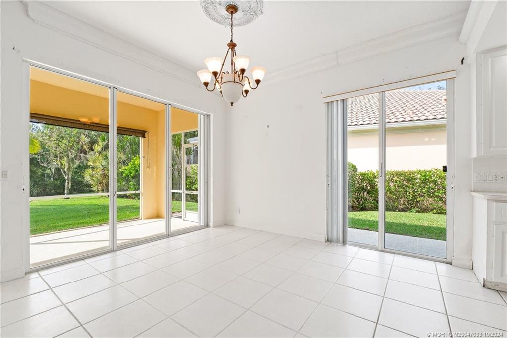 Hobe Sound, Florida 33455, United States, 3 Bedrooms Bedrooms, ,2 BathroomsBathrooms,Residential,Pending,39221