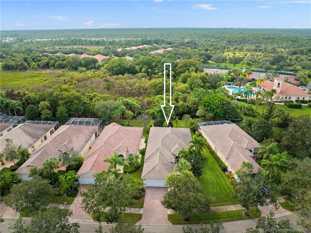 Hobe Sound, Florida 33455, United States, 3 Bedrooms Bedrooms, ,2 BathroomsBathrooms,Residential,Pending,39221