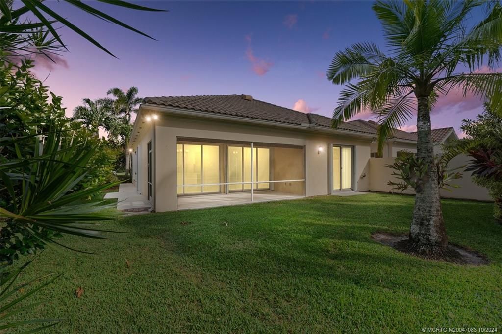 Photo of 8774 SE Retreat Drive, Hobe Sound, FL 33455 (MLS # M20047083)