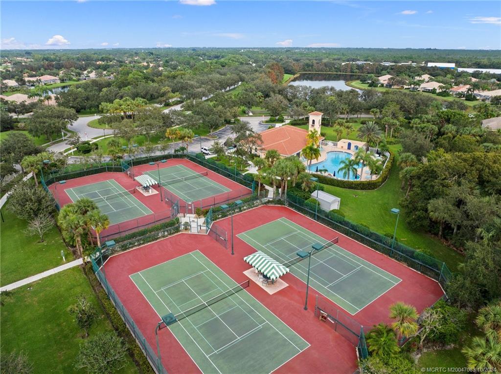 Hobe Sound, Florida 33455, United States, 3 Bedrooms Bedrooms, ,2 BathroomsBathrooms,Residential,Pending,39221