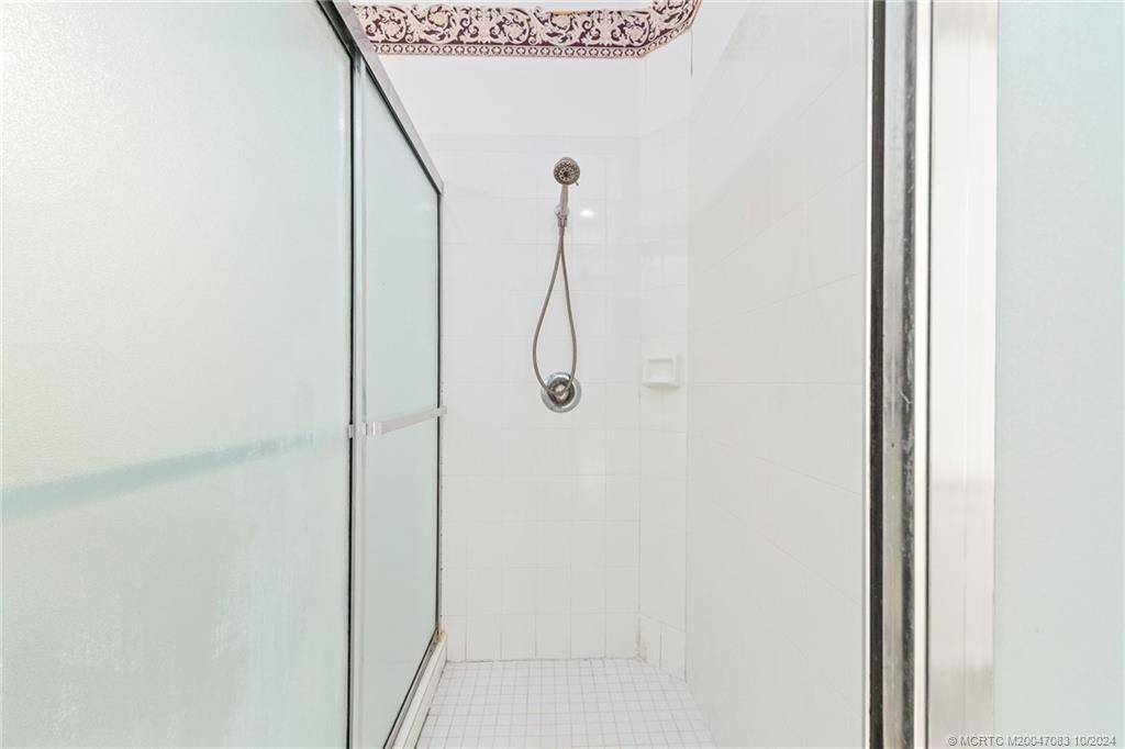 Hobe Sound, Florida 33455, United States, 3 Bedrooms Bedrooms, ,2 BathroomsBathrooms,Residential,Pending,39221