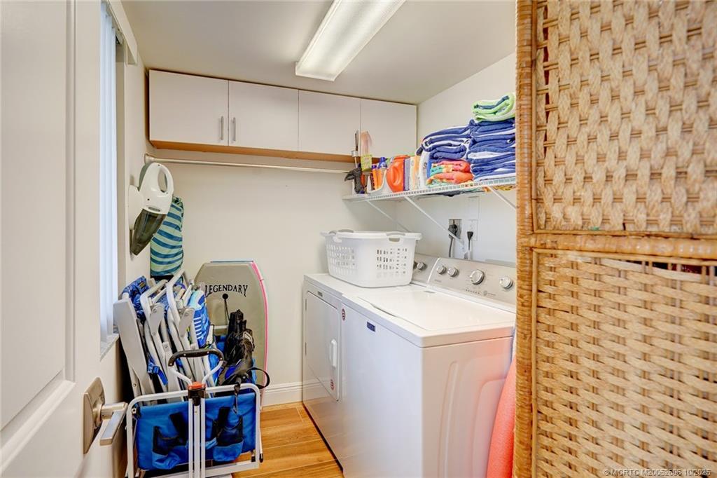 Stuart, Florida 34996, United States, 2 Bedrooms Bedrooms, ,2 BathroomsBathrooms,Residential,Active,229981