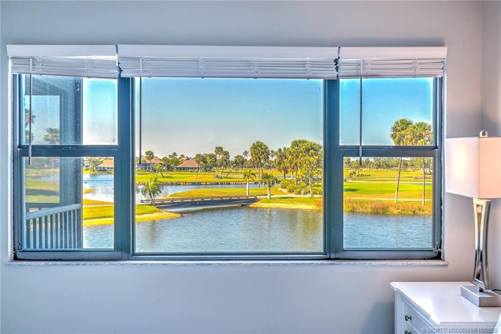 Stuart, Florida 34996, United States, 2 Bedrooms Bedrooms, ,2 BathroomsBathrooms,Residential,Active,229981