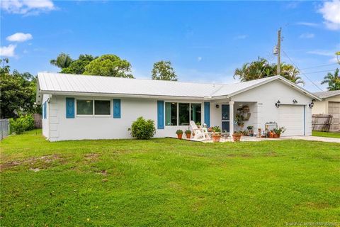 Photo of 3408 SW Reilley Avenue, Palm City, FL 34990 (MLS # M20051890)