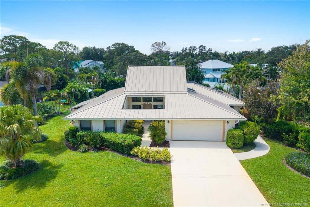 Photo of 1904 NW 22nd Street, Stuart, FL 34994 (MLS # M20056692)