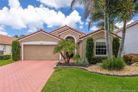 Photo of 6948 SE Twin Oaks Circle, Stuart, FL 34997 (MLS # M20055729)