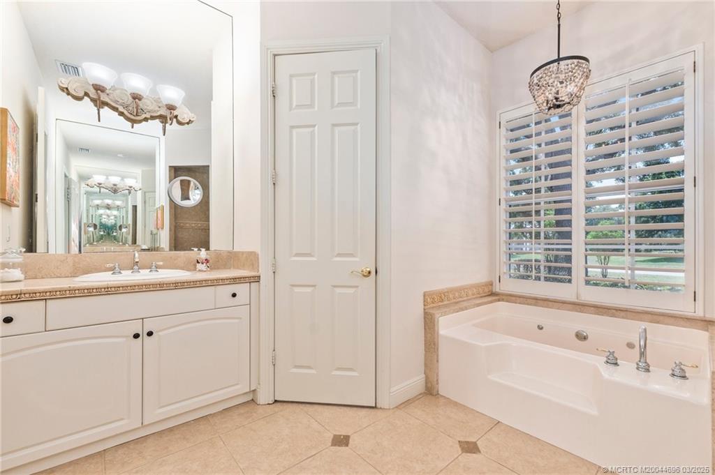 Palm City, Florida, 34990, United States, 4 Bedrooms Bedrooms, ,3 BathroomsBathrooms,Residential,Active,1735220