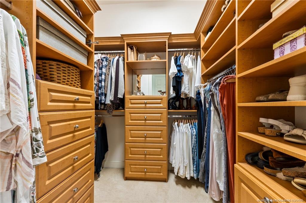 Palm City, Florida, 34990, United States, 4 Bedrooms Bedrooms, ,3 BathroomsBathrooms,Residential,Active,1735220