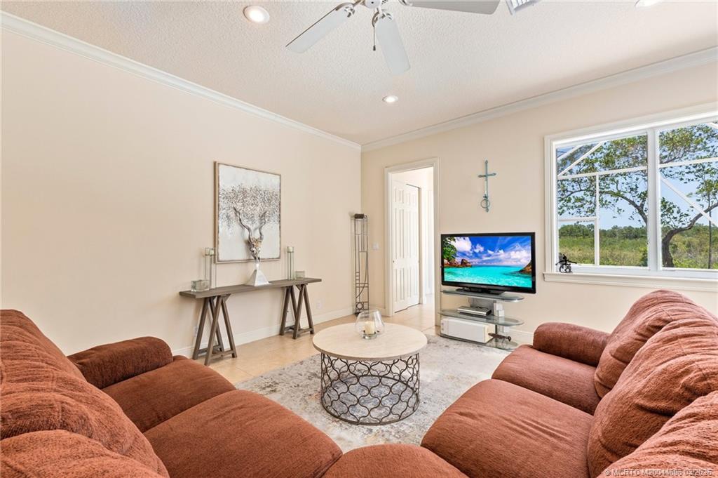 Palm City, Florida, 34990, United States, 4 Bedrooms Bedrooms, ,3 BathroomsBathrooms,Residential,Active,1735220