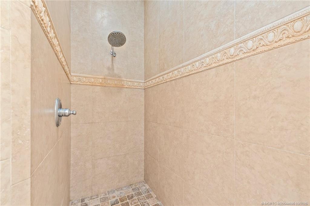 Palm City, Florida, 34990, United States, 4 Bedrooms Bedrooms, ,3 BathroomsBathrooms,Residential,Active,1735220