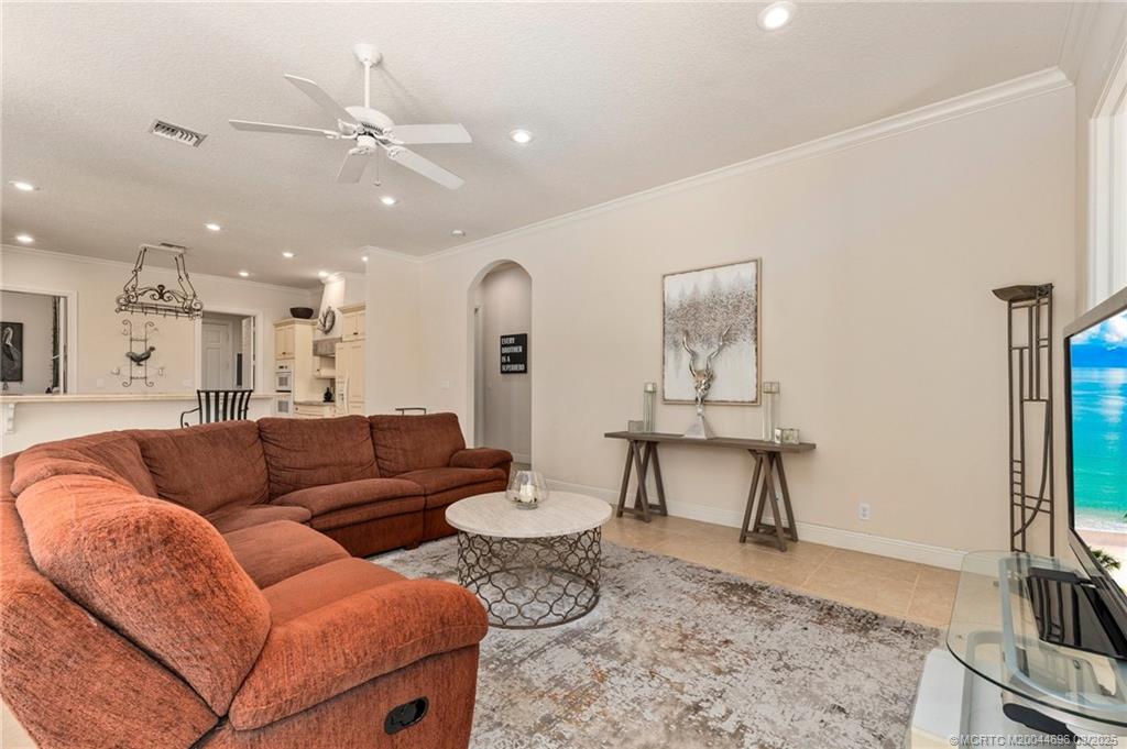 Palm City, Florida, 34990, United States, 4 Bedrooms Bedrooms, ,3 BathroomsBathrooms,Residential,Active,1735220