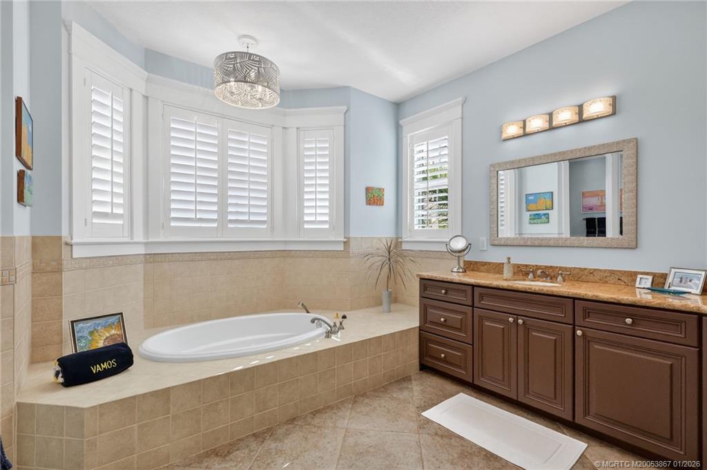 Stuart, Florida, 34994, United States, 3 Bedrooms Bedrooms, ,4 BathroomsBathrooms,Residential,Active,2011398