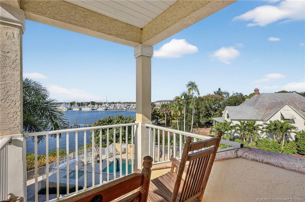 Stuart, Florida, 34994, United States, 3 Bedrooms Bedrooms, ,4 BathroomsBathrooms,Residential,Active,2011398