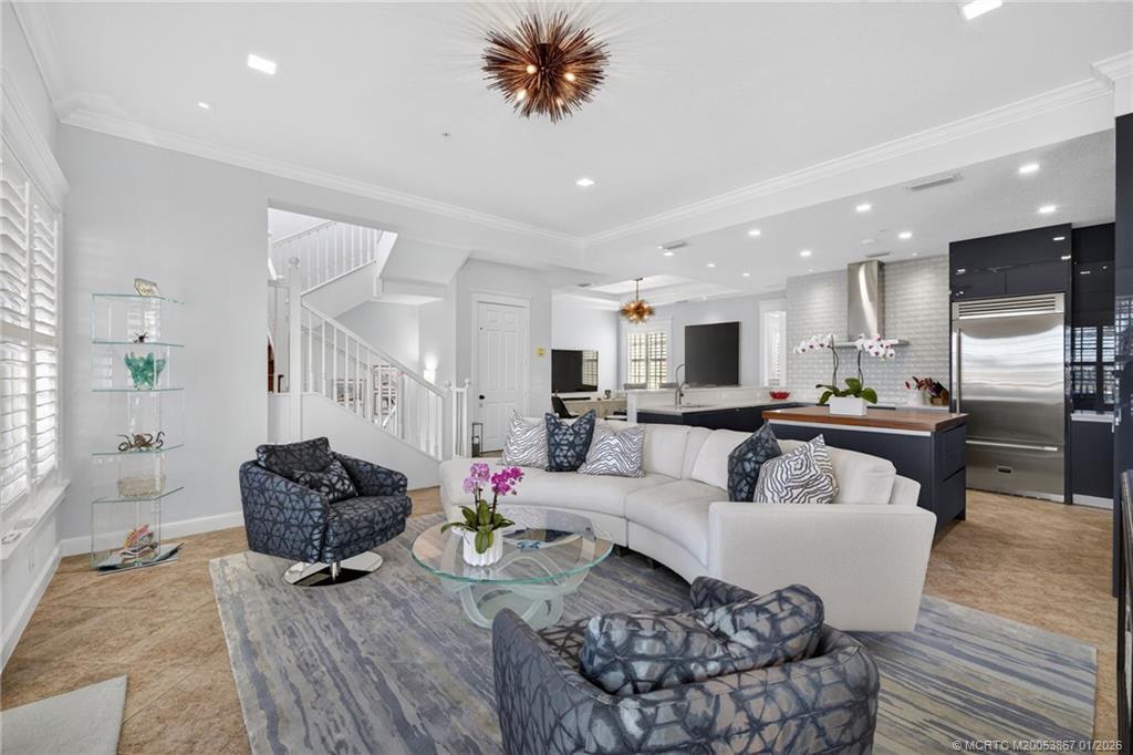 Stuart, Florida, 34994, United States, 3 Bedrooms Bedrooms, ,4 BathroomsBathrooms,Residential,Active,2011398