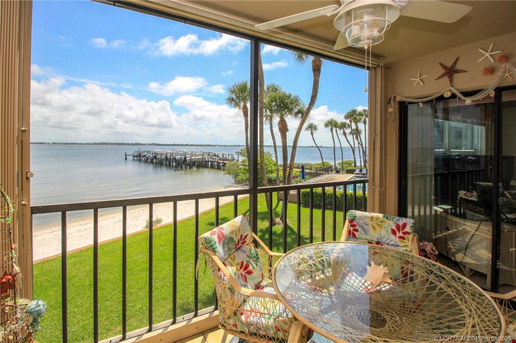 Stuart, Florida 34996, United States, 2 Bedrooms Bedrooms, ,2 BathroomsBathrooms,Residential,Active,56015