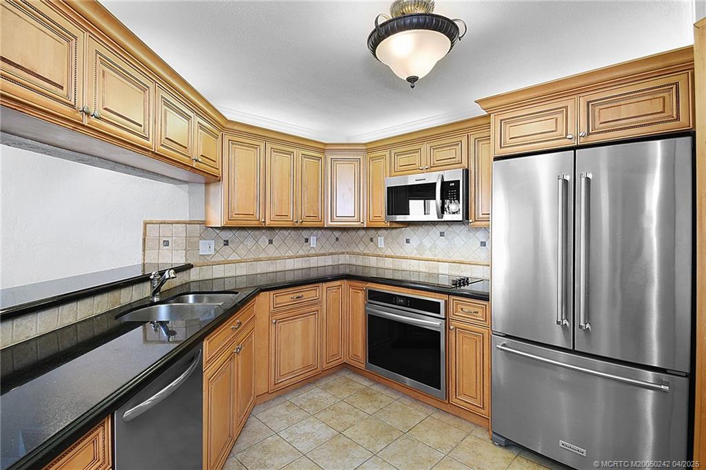 9500 S Ocean Drive 1505