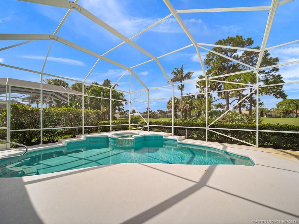 Photo of 2294 SW Whitemarsh Way, Palm City, FL 34990 (MLS # M20040110)