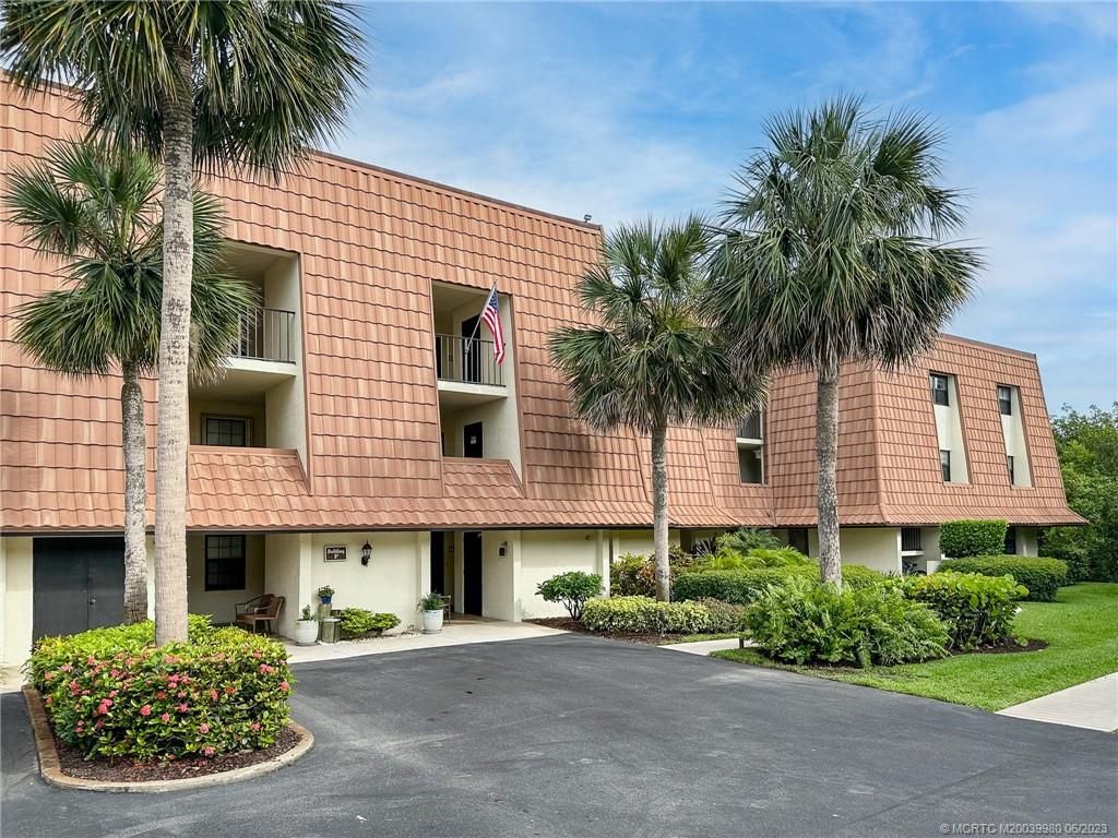 Photo of 3100 SE Pruitt Road #F204, Port Saint Lucie, FL 34952 (MLS # M20039980)