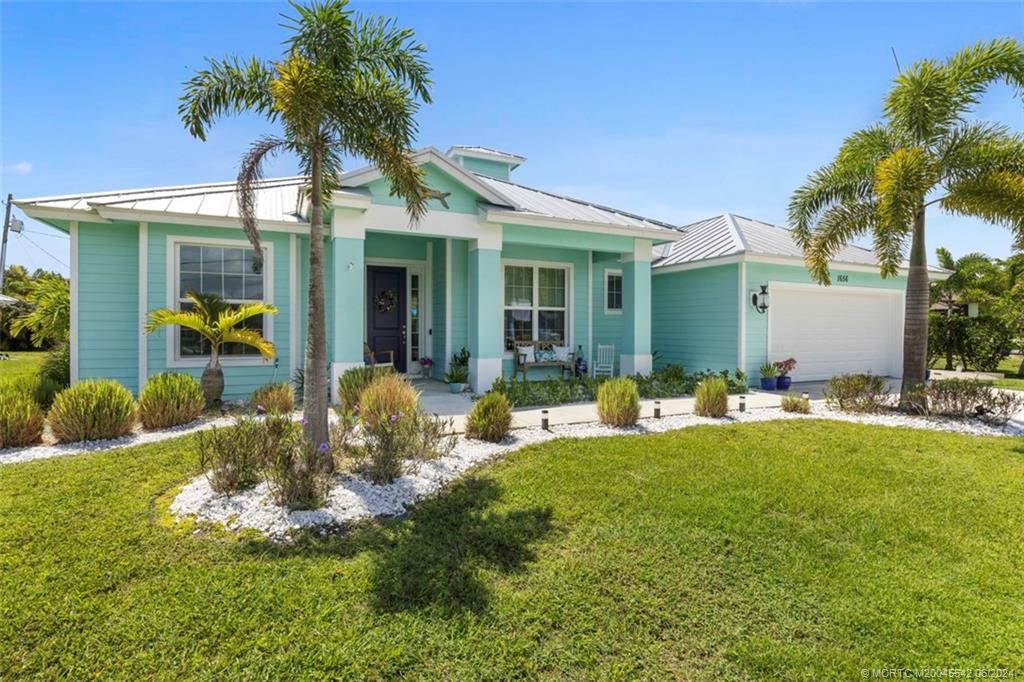 Photo of 1656 SE Dome Circle, Port Saint Lucie, FL 34952 (MLS # M20045542)