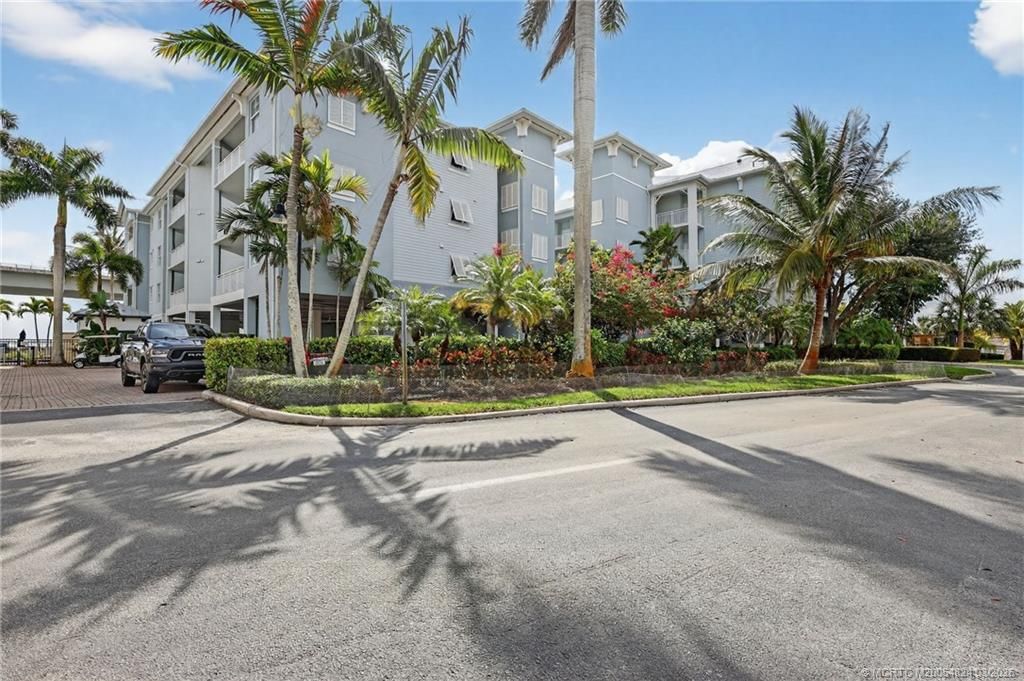 Photo of 215 NW Flagler Avenue #203, Stuart, FL 34994 (MLS # M20054824)