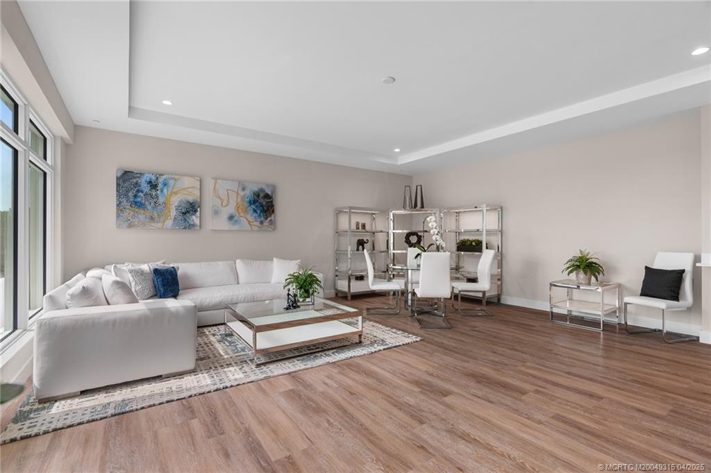 41 SW Seminole Street 310