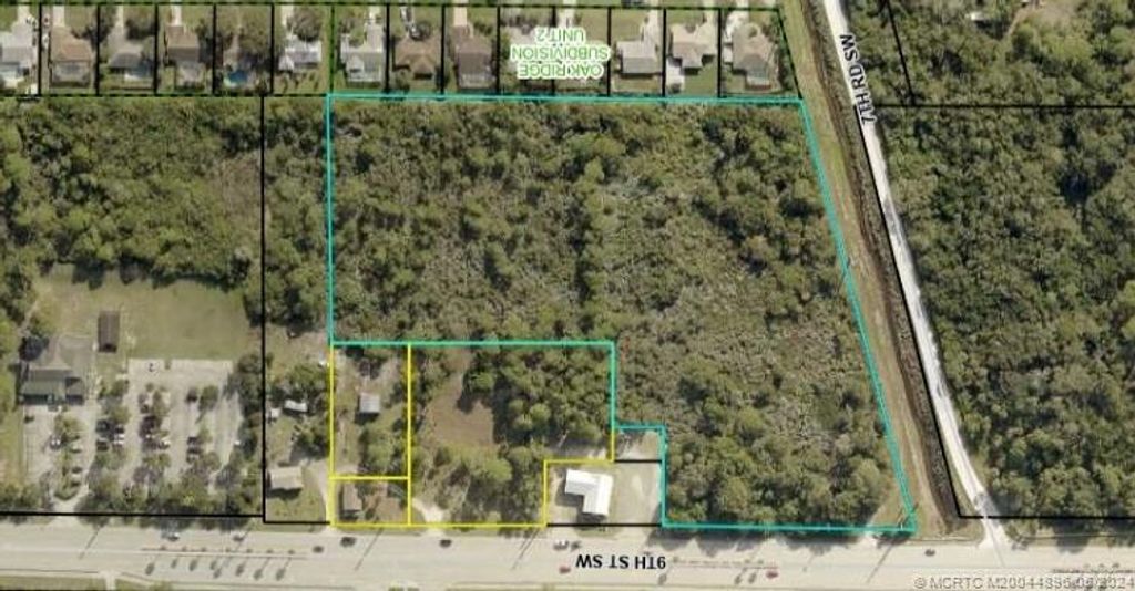 Photo of 605 9th Street SW, Vero Beach, FL 32962 (MLS # M20044896)