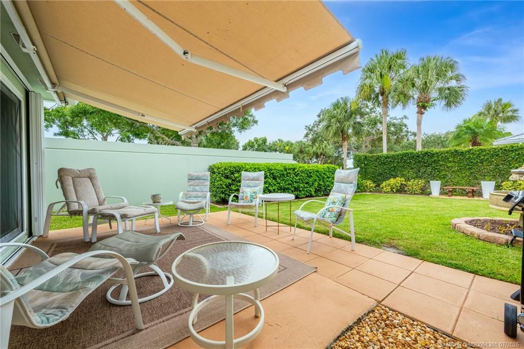 Photo of 2800 SW Ridgewood Place, Palm City, FL 34990 (MLS # M20051301)