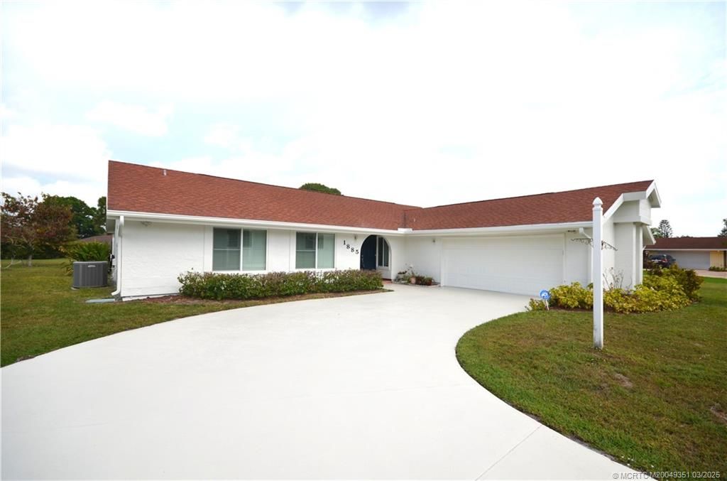 Photo of 1885 SE Westmoreland Boulevard, Port Saint Lucie, FL 34952 (MLS # M20049351)