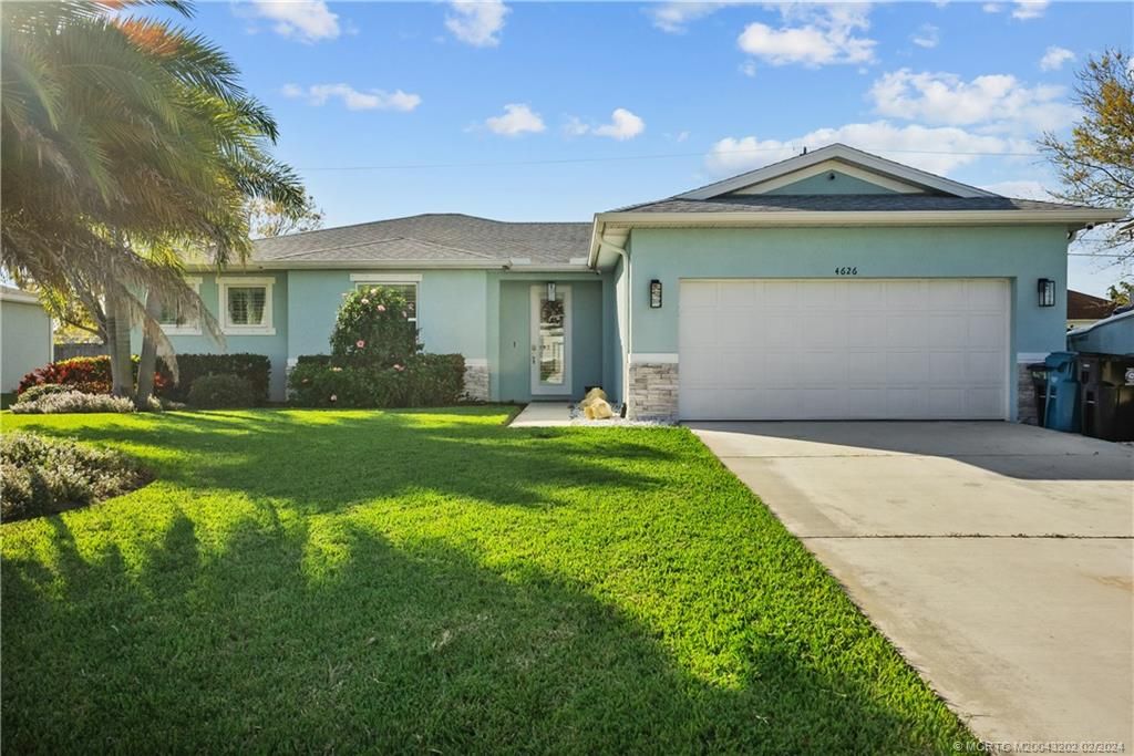 Photo of 4626 SW Masefield Street, Port Saint Lucie, FL 34953 (MLS # M20043202)