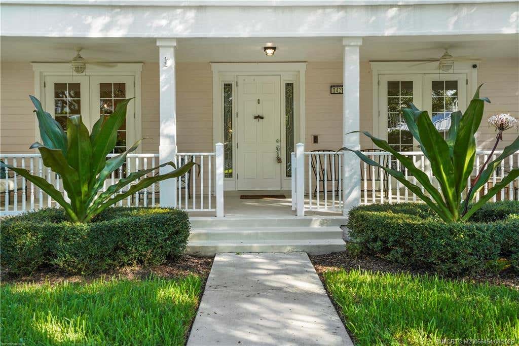 Photo of 1421 Windley Key Way, Jupiter, FL 33458 (MLS # M20056454)