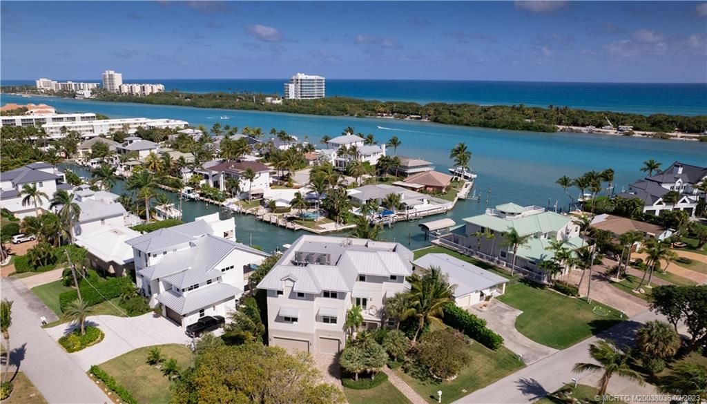 Photo of 3249 Cove Road, Tequesta, FL 33469 (MLS # M20038036)