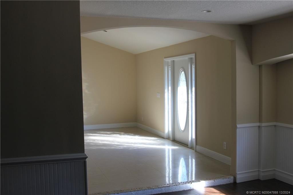 Photo of 6105 SW Gator Trail, Palm City, FL 34990 (MLS # M20047888)