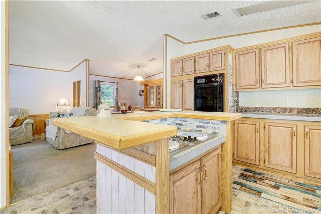 Photo of 2889 SW Pontiac Place, Stuart, FL 34997 (MLS # M20045896)