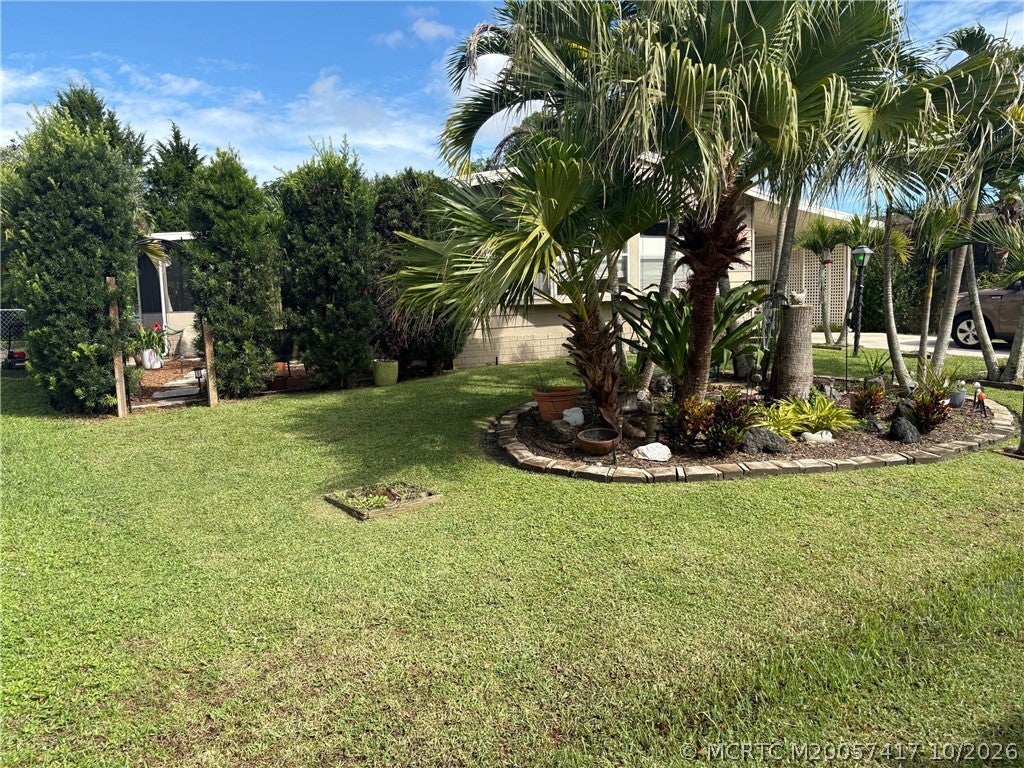 Photo of 2841 SW Monarch Trail, Stuart, FL 34997 (MLS # M20057417)