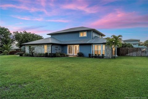 Photo of 12742 Refuge Lane, Jensen Beach, FL 34957 (MLS # M20051391)