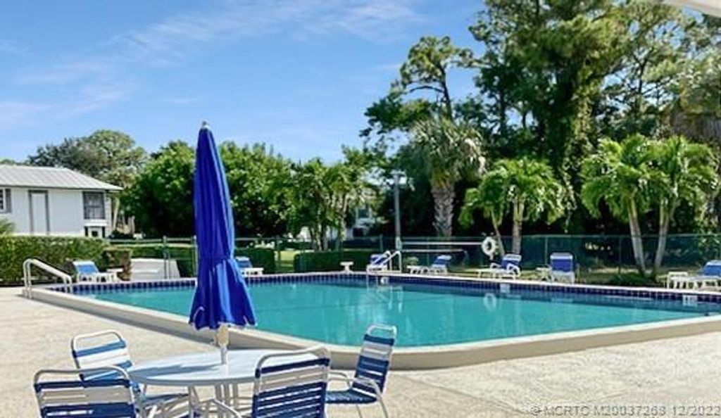 Photo of 804 SE Central Parkway #1, Stuart, FL 34994 (MLS # M20037268)