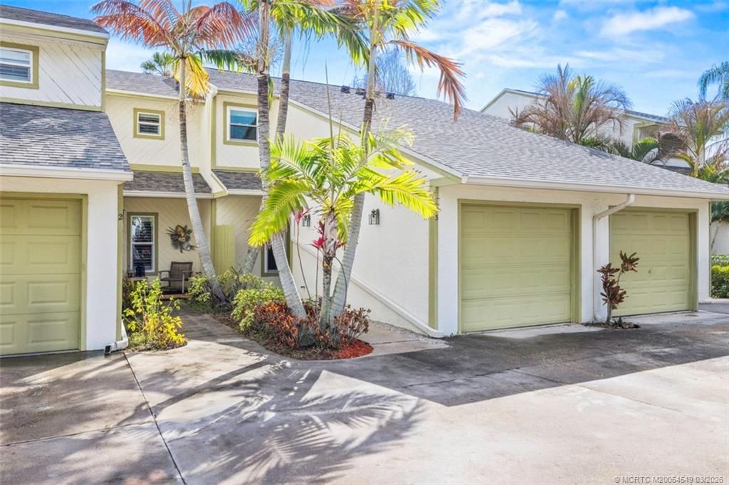Photo of 973 NW Spruce Ridge Drive #3, Stuart, FL 34994 (MLS # M20054549)