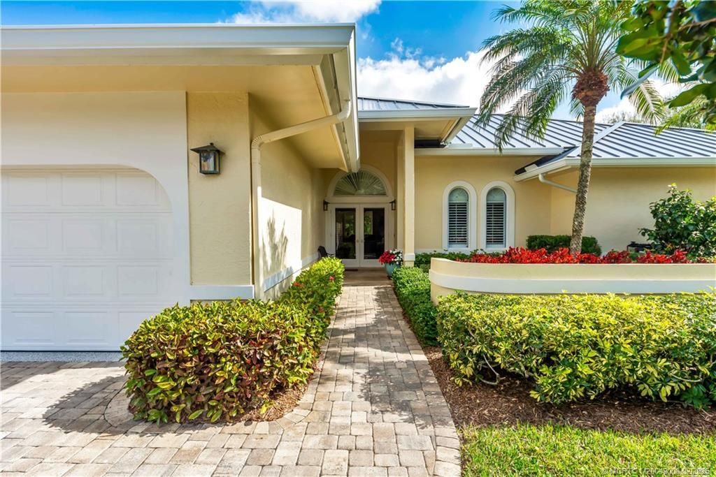 Photo of 1522 NW Buttonbush Circle, Palm City, FL 34990 (MLS # M20049008)